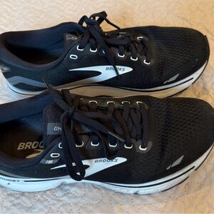 Brooks Men's Black Ghost 15 Running Shoes